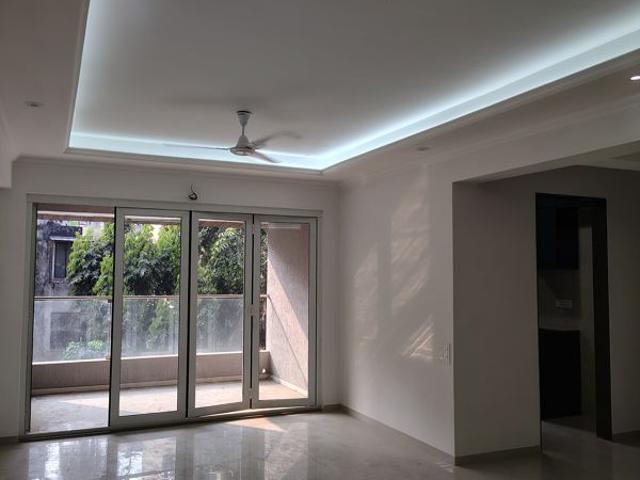 Flat for rent in Shastri Nagar, Mumbai