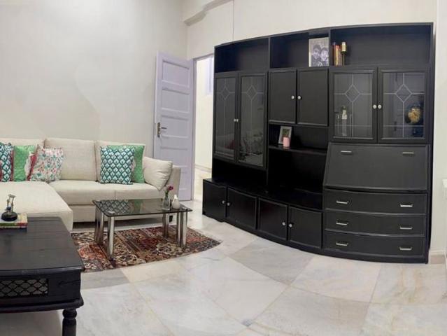 Flat for rent in Fort, Mumbai City District