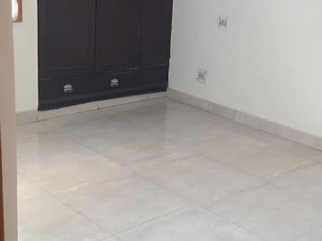 Flat for rent in Madhu Vihar, Delhi