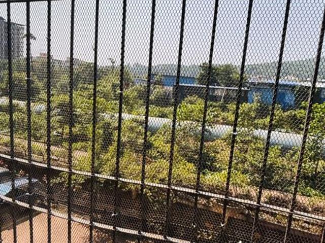 Flat for rent in Mulund Colony, Mumbai Suburban District