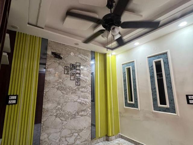 Flat for rent in Om Vihar V, Delhi