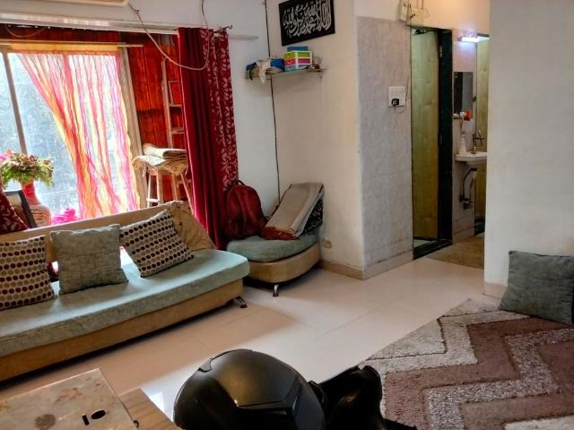 Flat for rent in Juhu, Mumbai