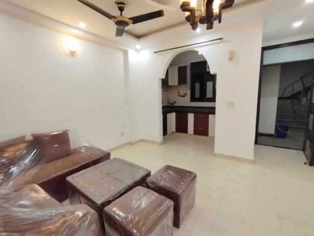 Flat for rent in Neb Valley, Delhi
