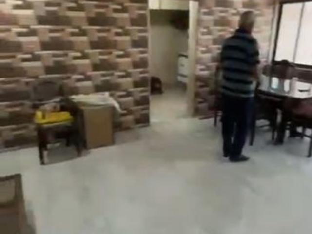 Flat for rent in Vile Parle West, Mumbai