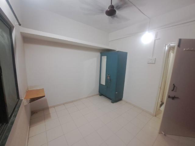 Flat for rent in Mangalwar Peth, Pune