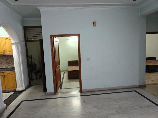 Property for rent in Sector 50, Noida