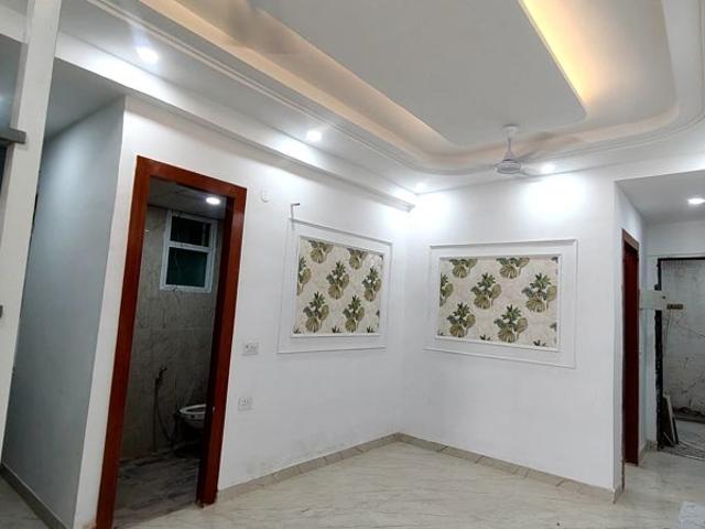 Property for rent in Mamura, Noida