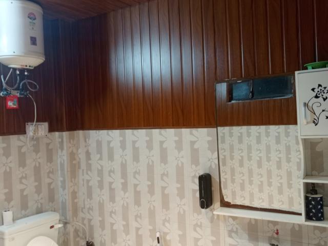 House for rent in Sector 48, Noida