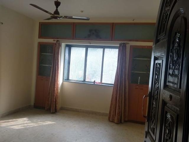 Flat for rent in Kothrud, Pune