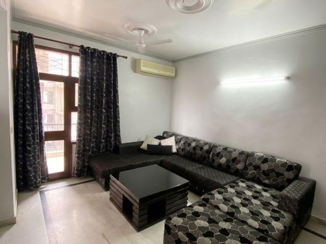 Flat for rent in Sector 34, Faridabad