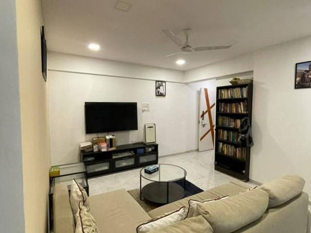 Flat for rent in Khar, Mumbai
