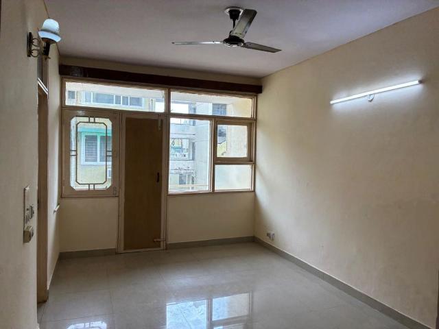 Flat for rent in Indraprastha Extension, Delhi