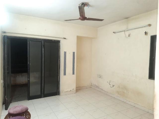 Flat for rent in Natraj Society, Anandnagar