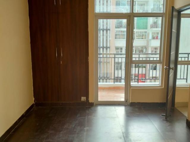 Flat for rent in Noida, Gautam Buddha Nagar