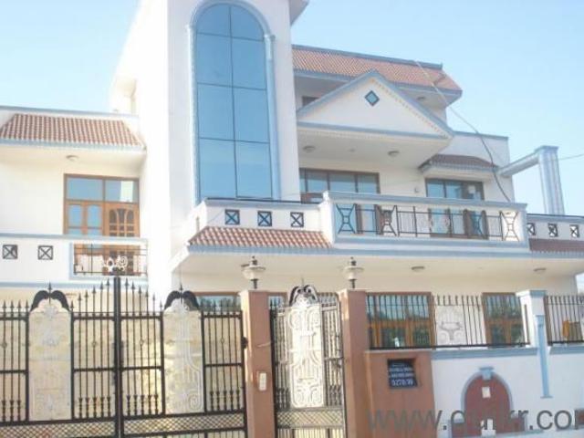 House for rent in Sector 16, Gurugram
