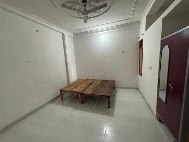House for rent in Vastu Khand, Chinhat