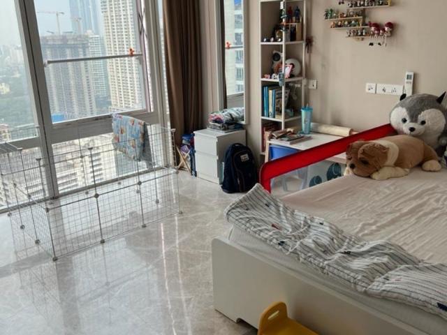 Flat for rent in Khar, Mumbai