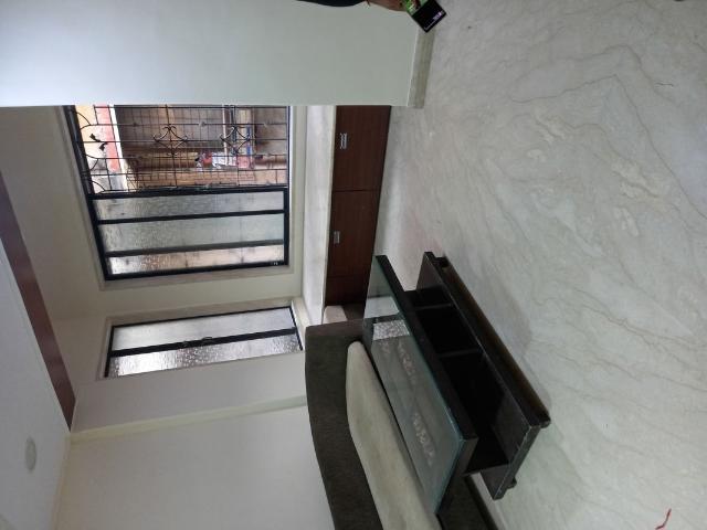 Flat for rent in Naupada, Thane