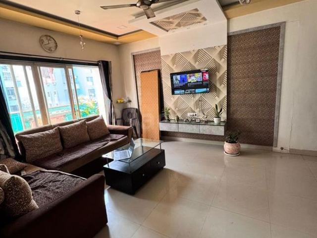 Flat for rent in Kumar Primavera Society, Pune
