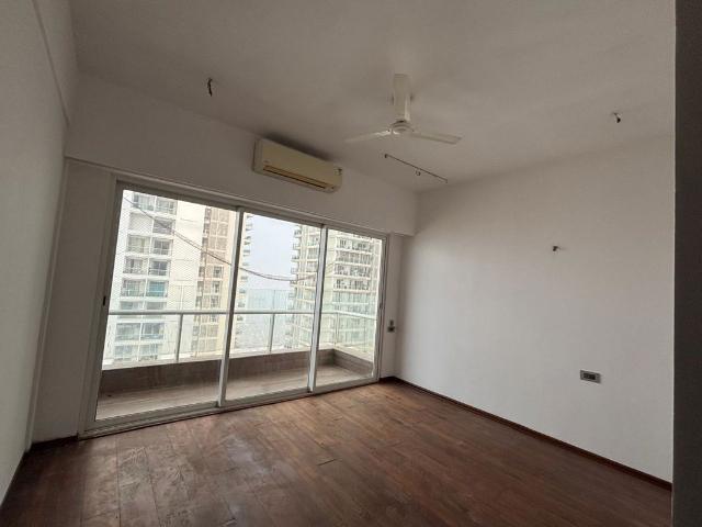 Flat for rent in Malad East, Mumbai Suburban District