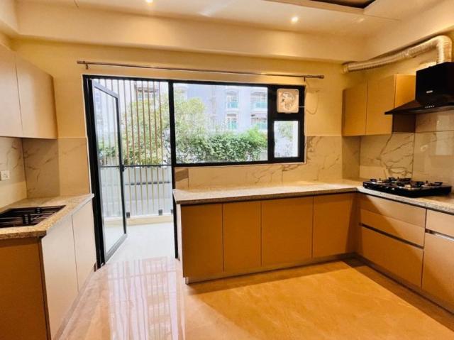 Flat for rent in Suncity Vatsal Valley, Gurugram
