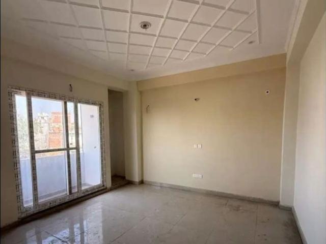 Flat for rent in Vibhav Khand, बड़ा भरवांरा
