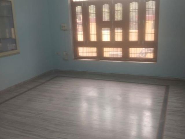 House for rent in Aminabad, Lucknow