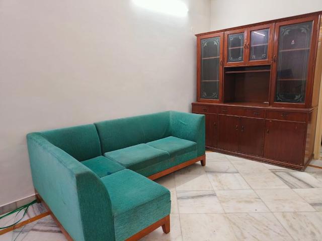 House for rent in Sector 41, Noida