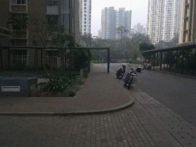 Flat for rent in Lodha Amara, Thane