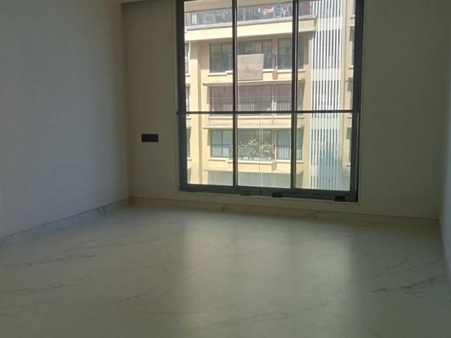 Flat for rent in Khar, Mumbai