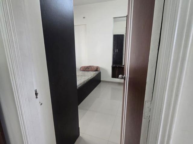 Flat for rent in Deccan Gold Society, Pune