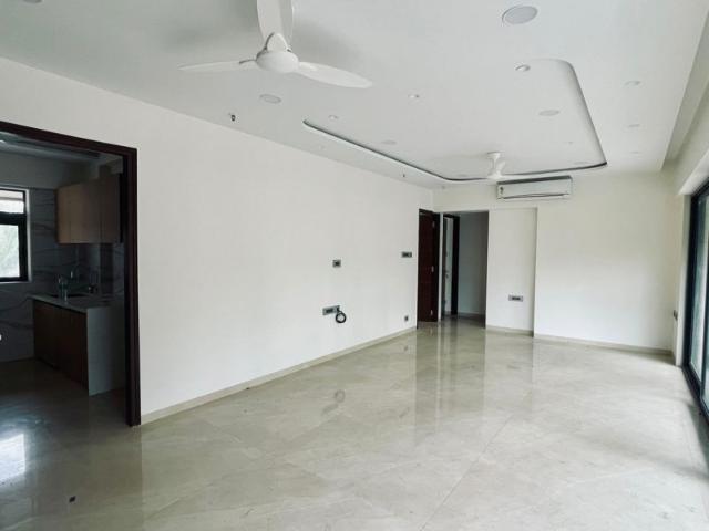 Flat for rent in Khar, Mumbai