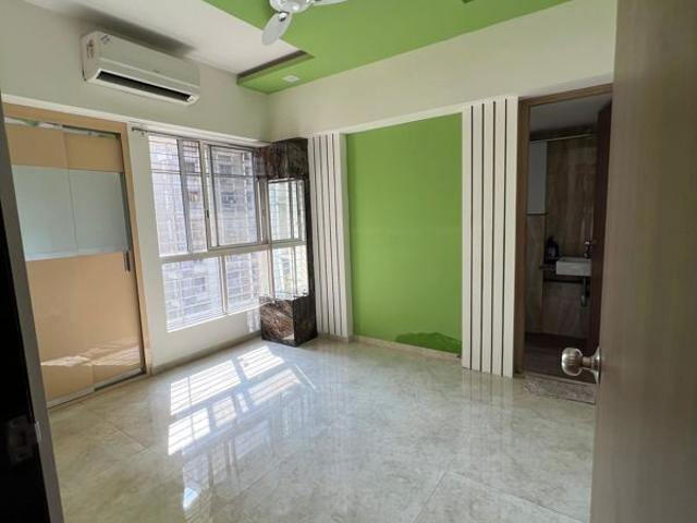 Flat for rent in Lodha Amara, Thane