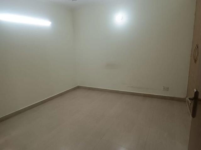 Flat for rent in Saidulajaib Extension, Delhi