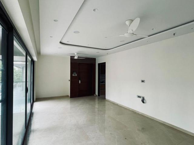 Flat for rent in Khar, Mumbai