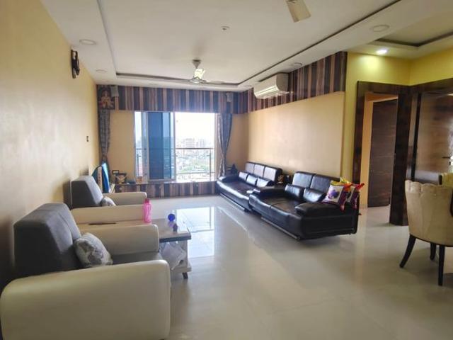 Flat for rent in Khar, Mumbai