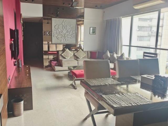 Flat for rent in Adarsh Nagar, Mumbai