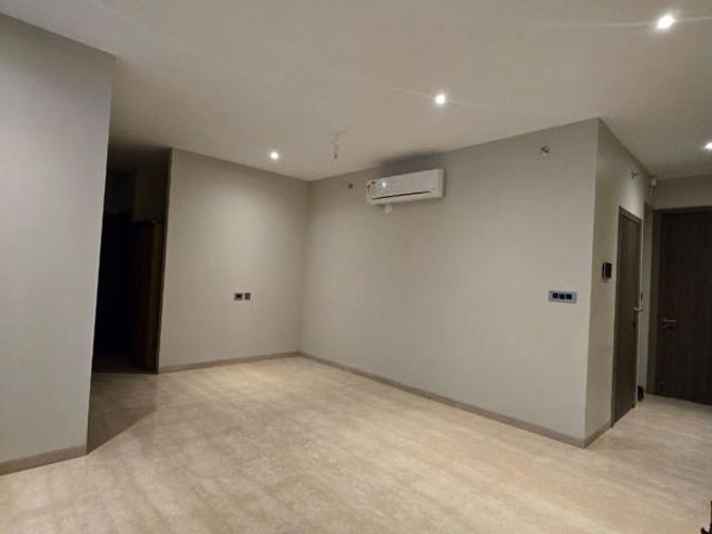 Flat for rent in Dadar West, Mumbai City District