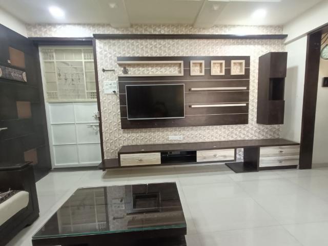 Flat for rent in Pimple Saudagar, Pimpri-Chinchwad