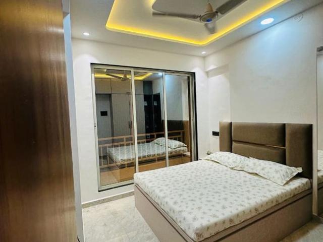 Flat for rent in Piramal Vaikunth, Thane