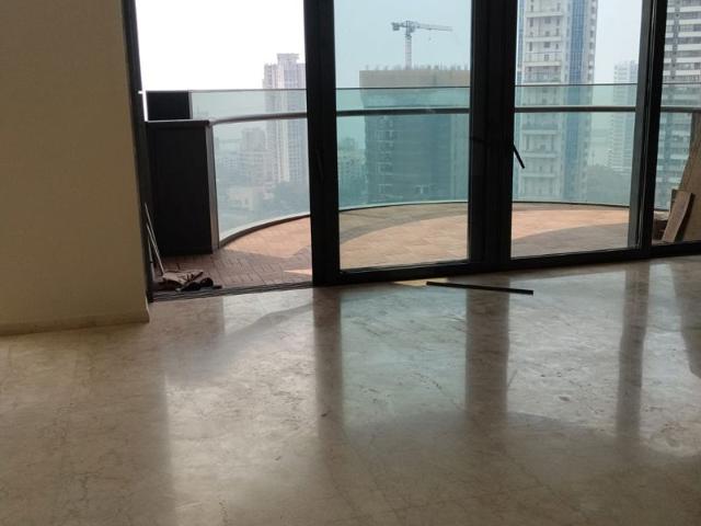 Flat for rent in Khar, Mumbai