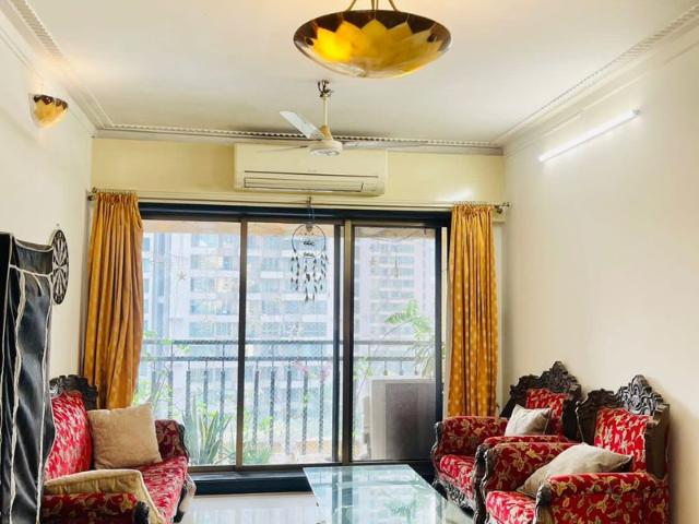 Flat for rent in Adarsh Nagar, Mumbai