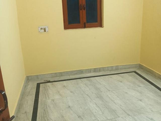 House for rent in Barola, Noida