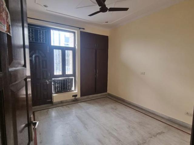 House for rent in Barola, Noida