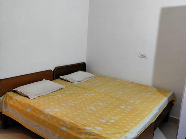 Villa for rent in Sector 31, Noida