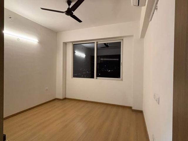 Flat for rent in Sector 43, Noida