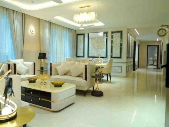 Flat for rent in Khar, Mumbai