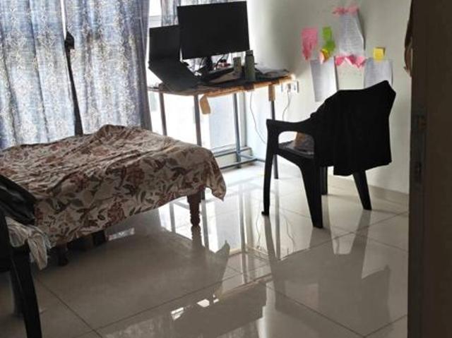 Flat for rent in Parkhe Vasti, Pune