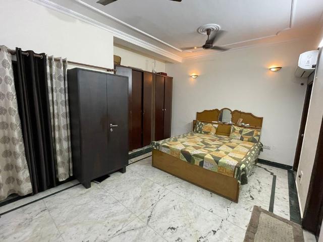 House for rent in Hariana