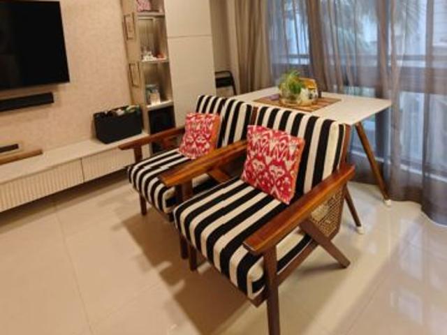 Flat for rent in Vile Parle West, Mumbai